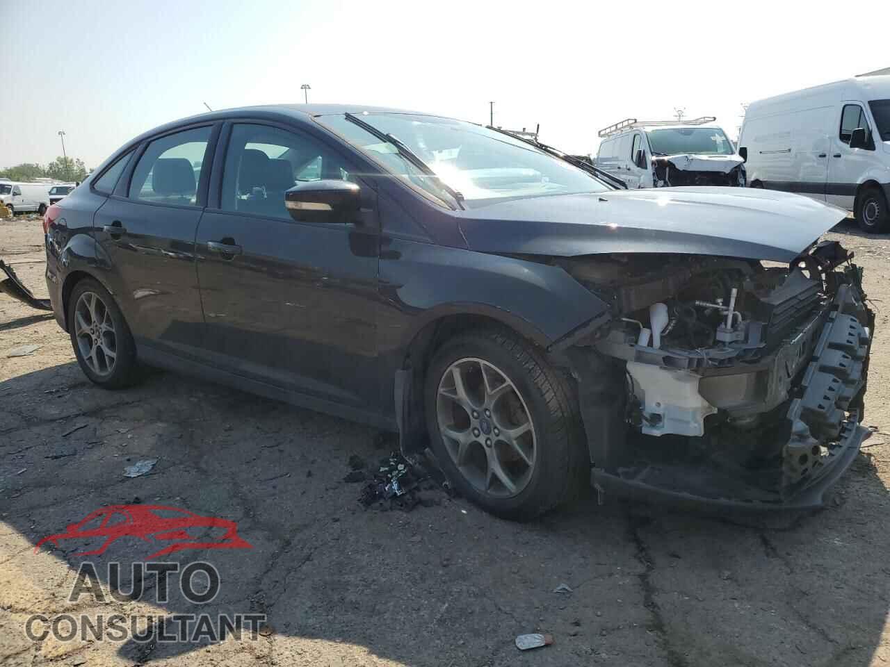 FORD FOCUS 2015 - 1FADP3F23FL201038