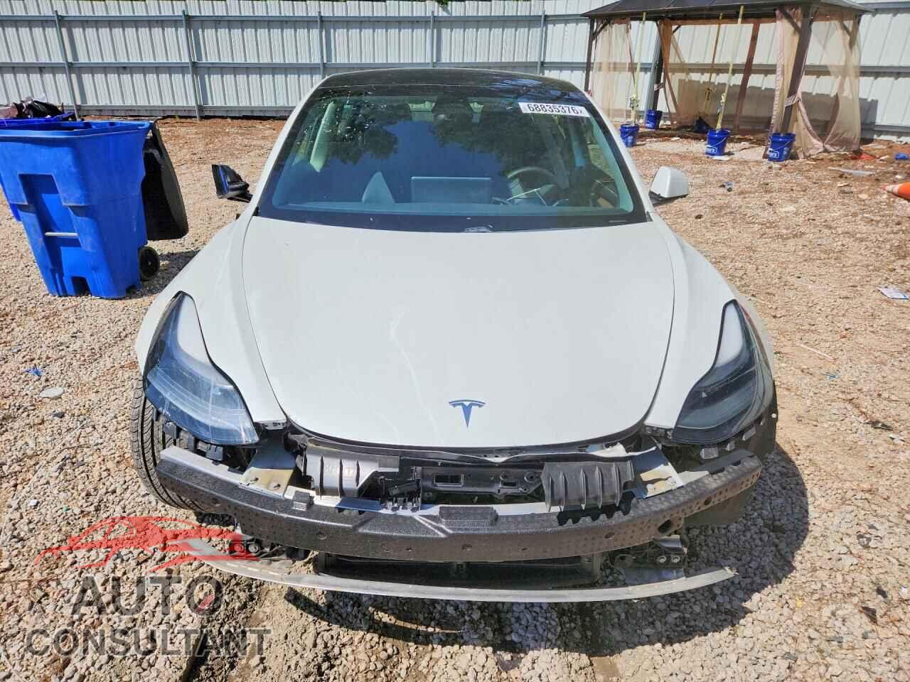 TESLA MODEL 3 2021 - 5YJ3E1EA3MF042241