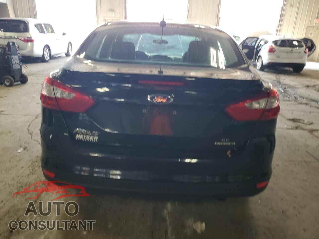 FORD FOCUS 2014 - 1FADP3F23EL304961