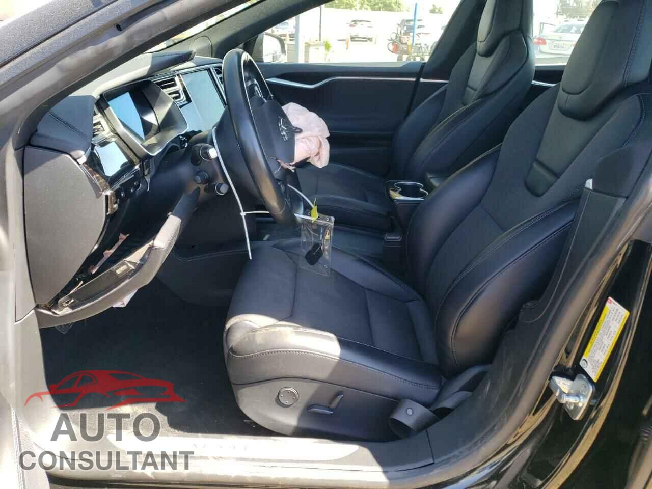 TESLA MODEL S 2017 - 5YJSA1E22HF206813