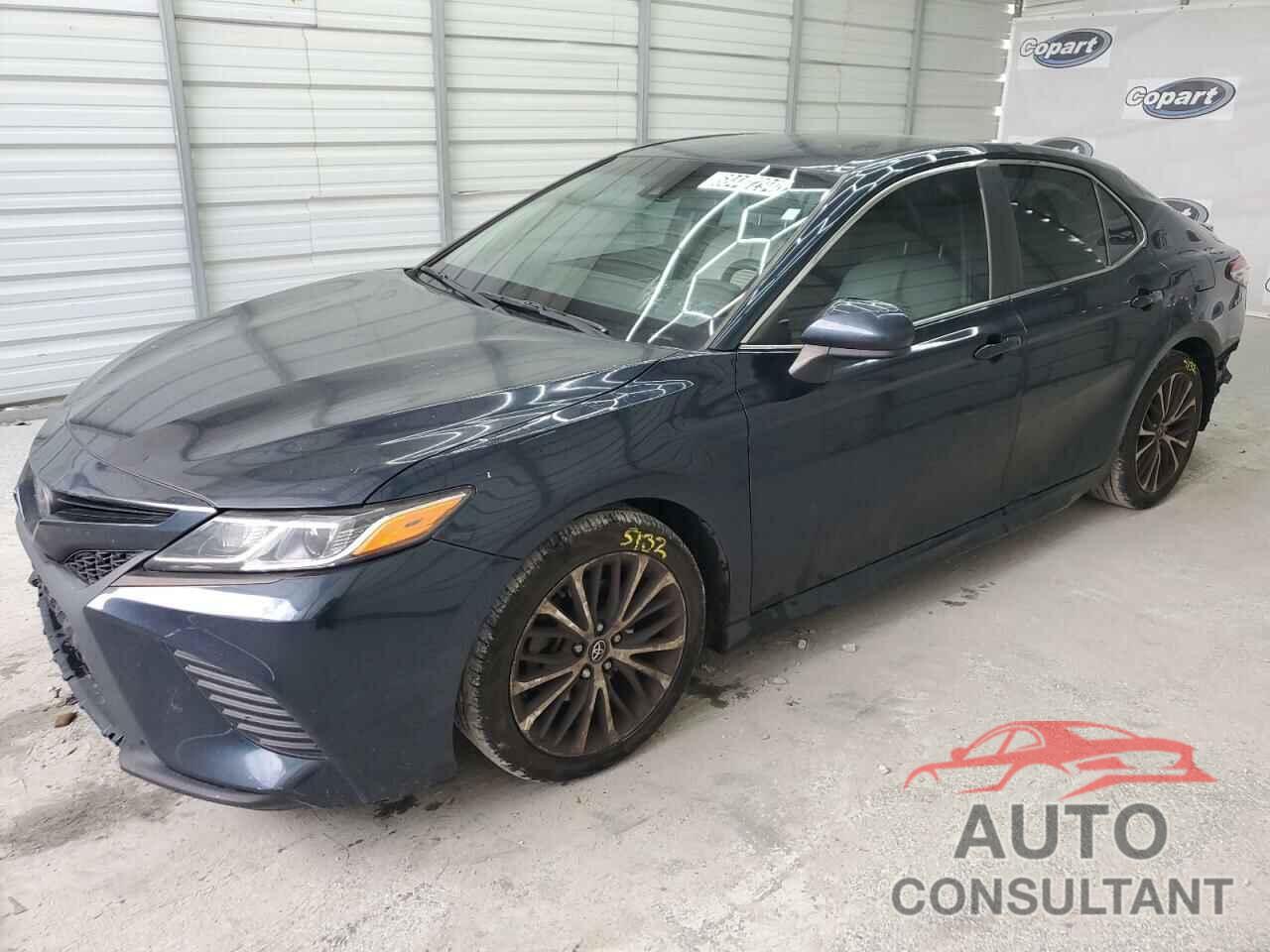 TOYOTA CAMRY 2018 - 4T1B11HK8JU618481