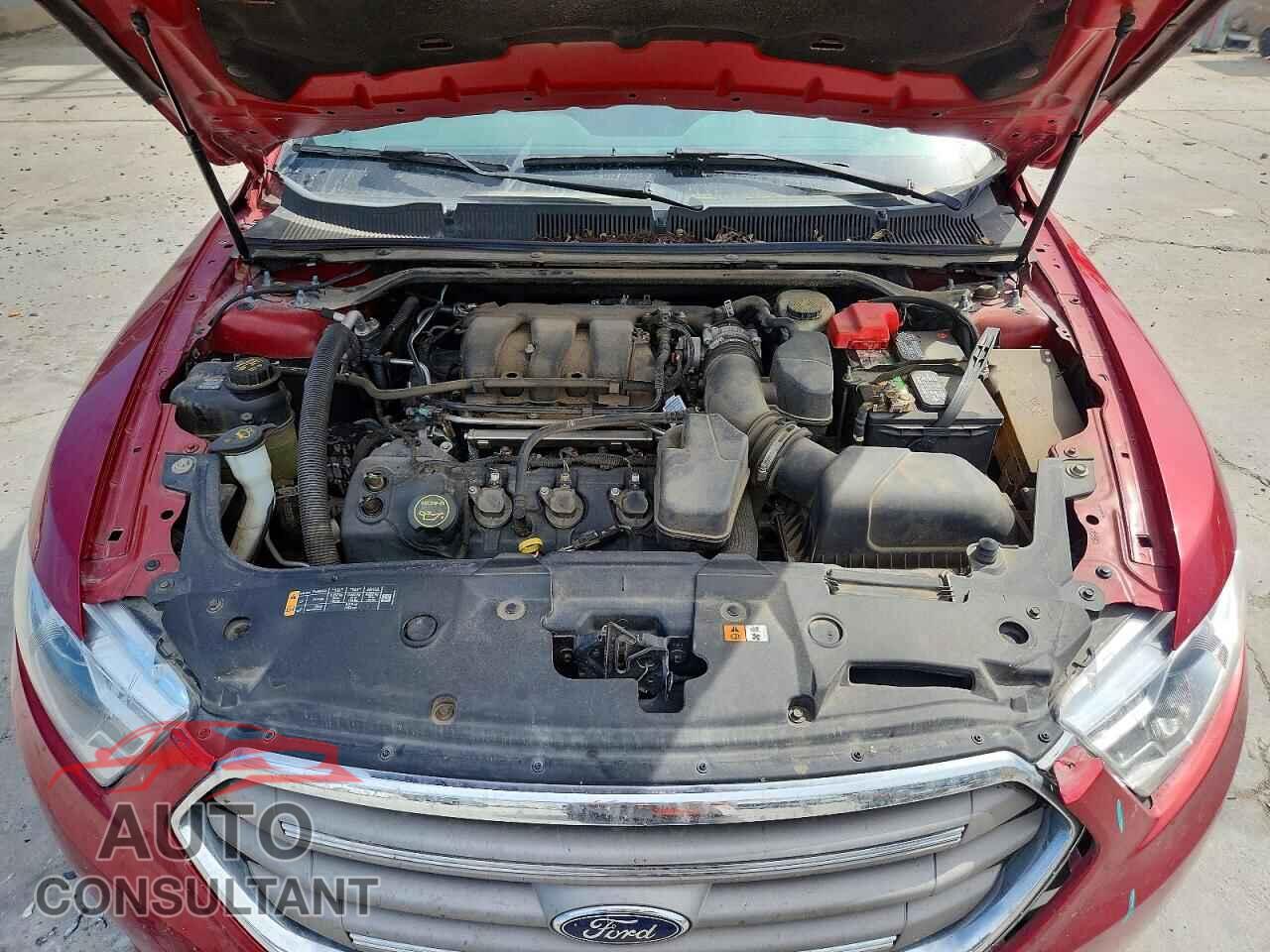 FORD TAURUS 2017 - 1FAHP2E88HG132182