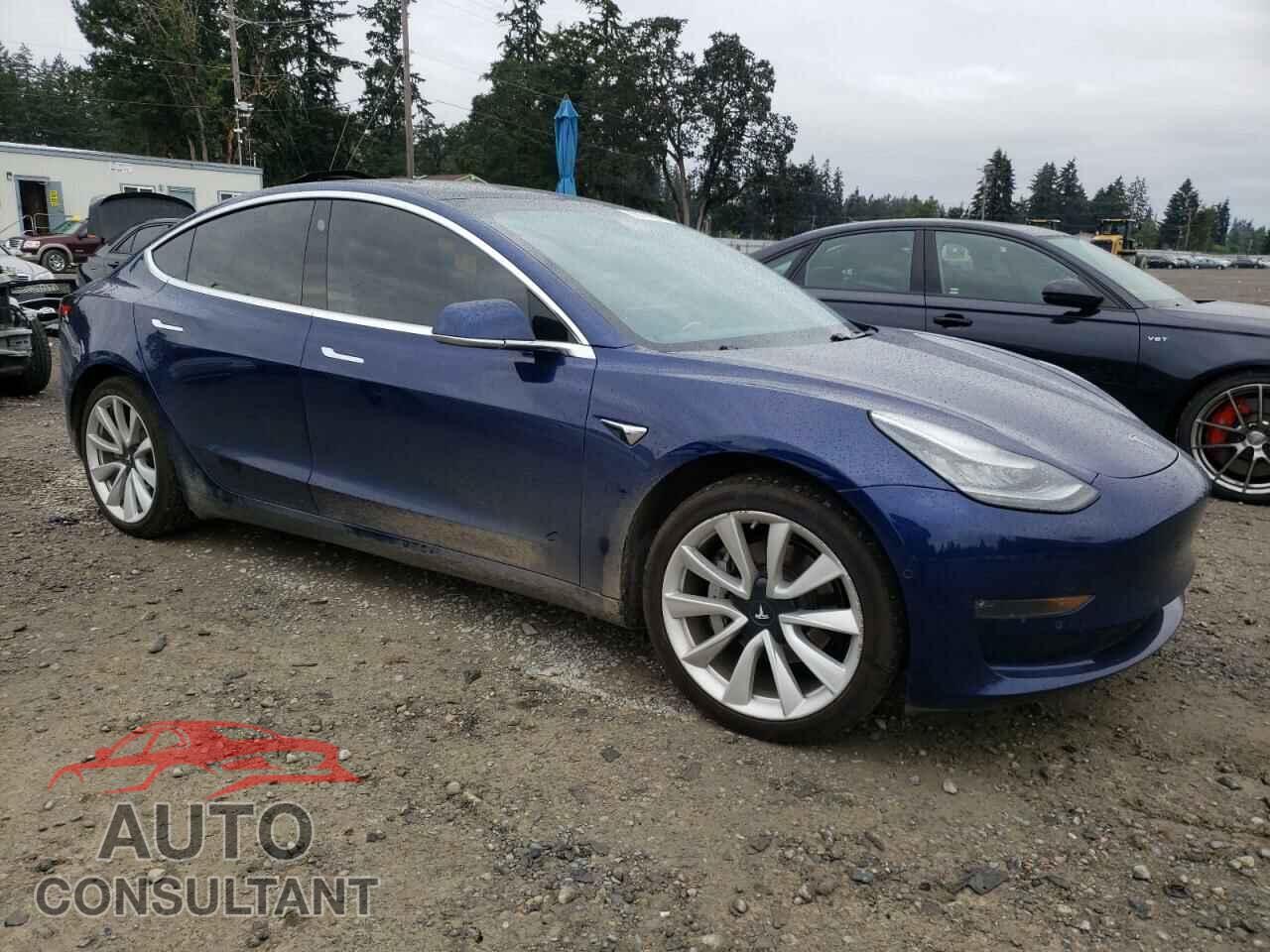TESLA MODEL 3 2018 - 5YJ3E1EB4JF092053