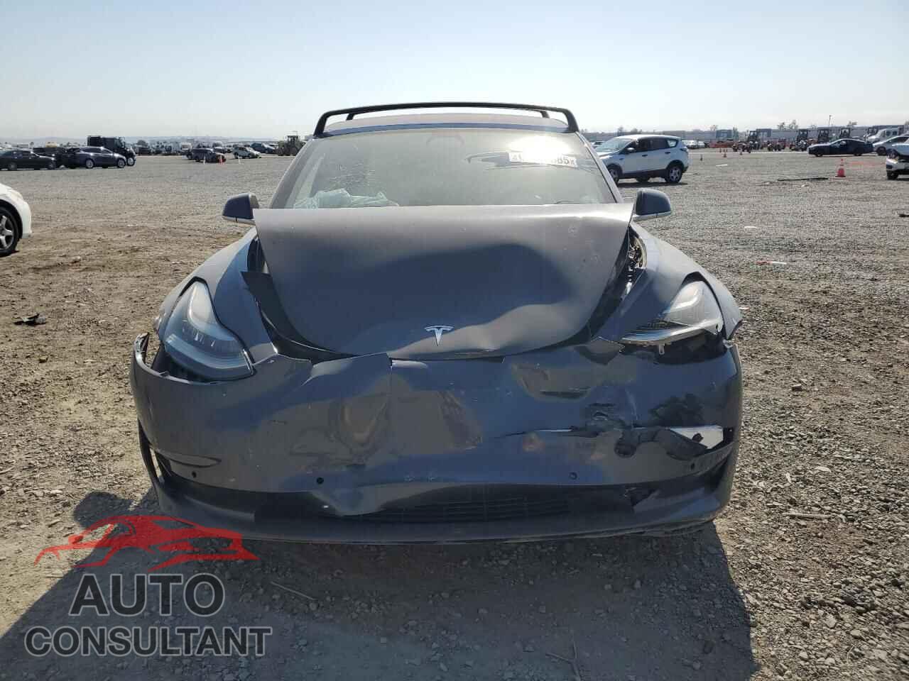 TESLA MODEL 3 2018 - 5YJ3E1EB8JF134997