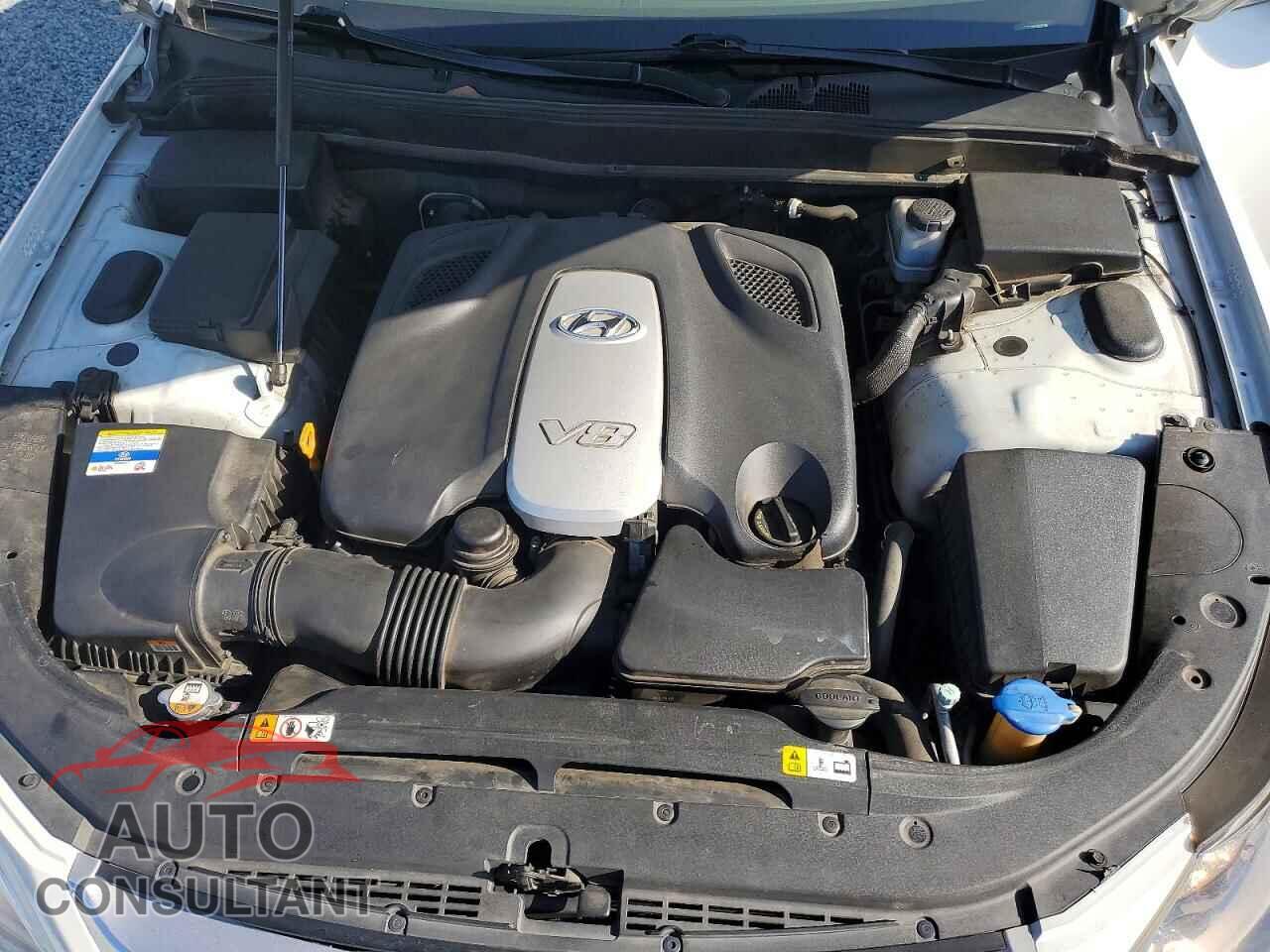 HYUNDAI GENESIS 2012 - KMHGC4DF3CU174682