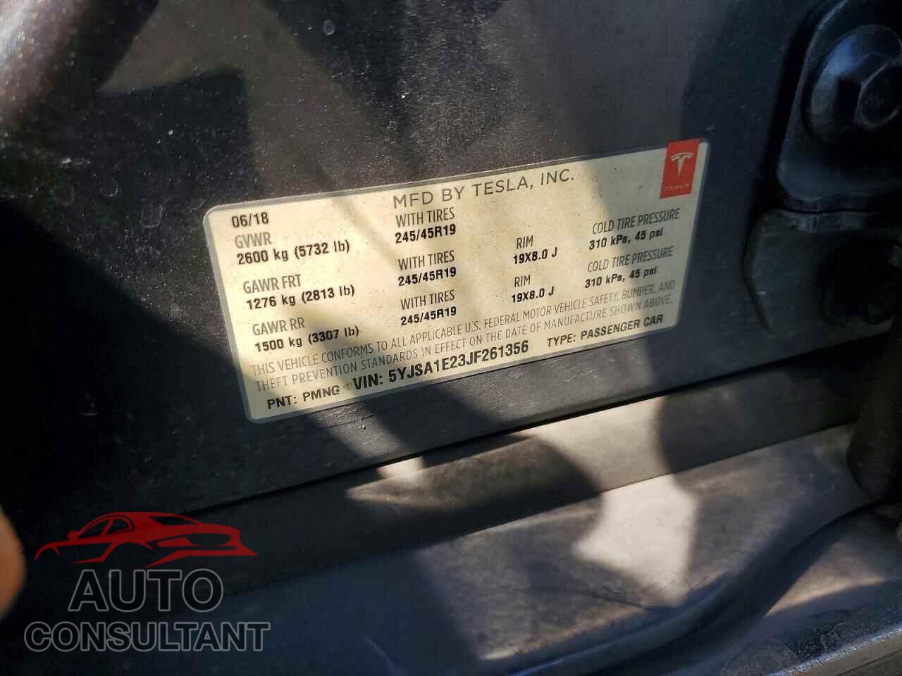 TESLA MODEL S 2018 - 5YJSA1E23JF261356