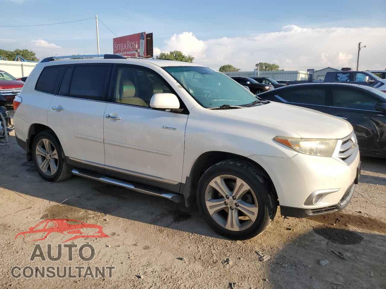 TOYOTA HIGHLANDER 2013 - 5TDYK3EH8DS095410
