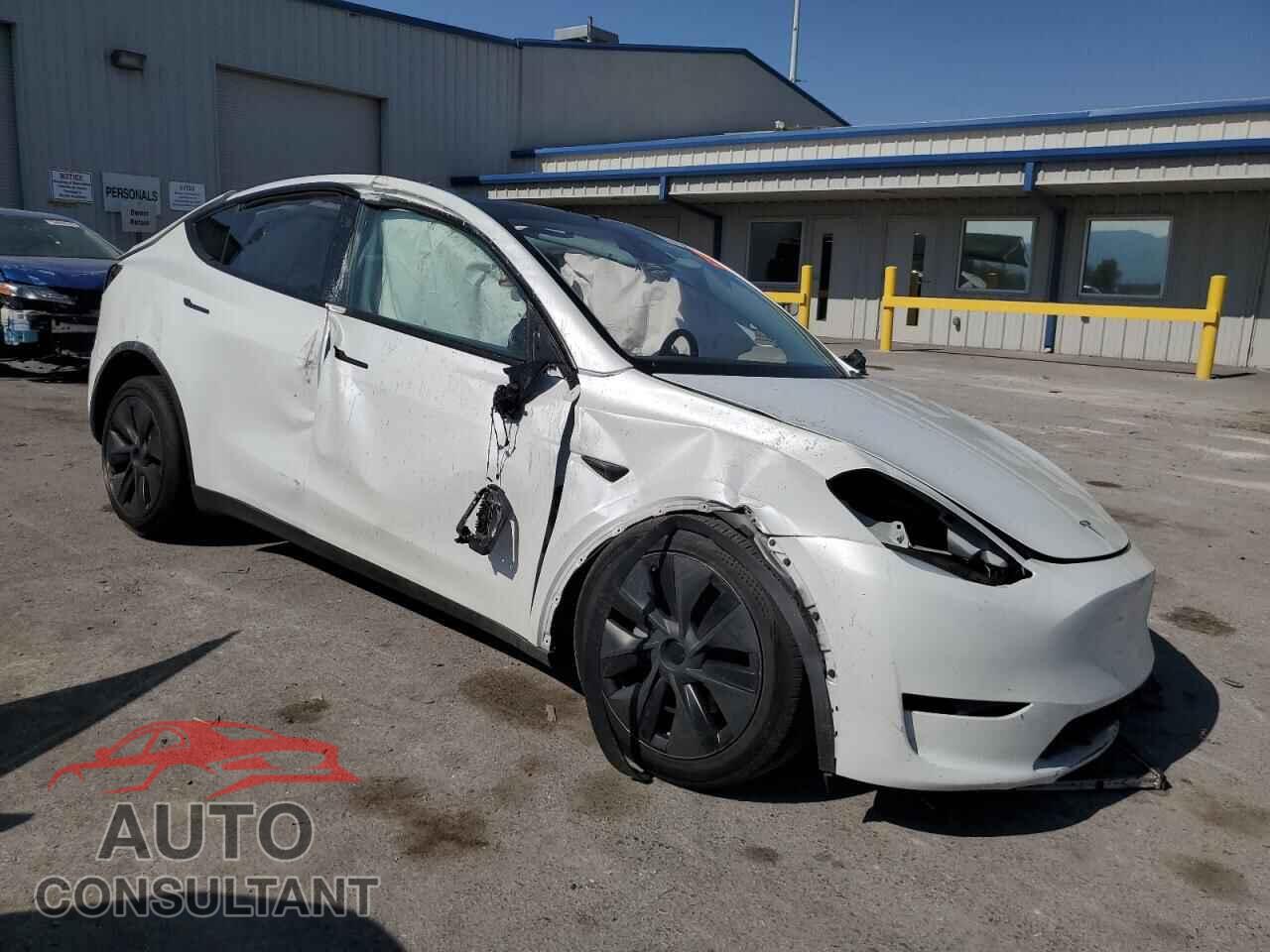 TESLA MODEL Y 2024 - 7SAYGDED1RF121719