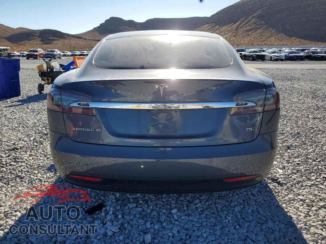 TESLA MODEL S 2018 - 5YJSA1E23JF276116