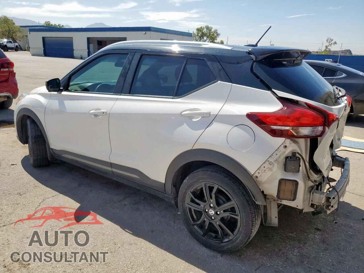 NISSAN KICKS 2020 - 3N1CP5DV9LL571248