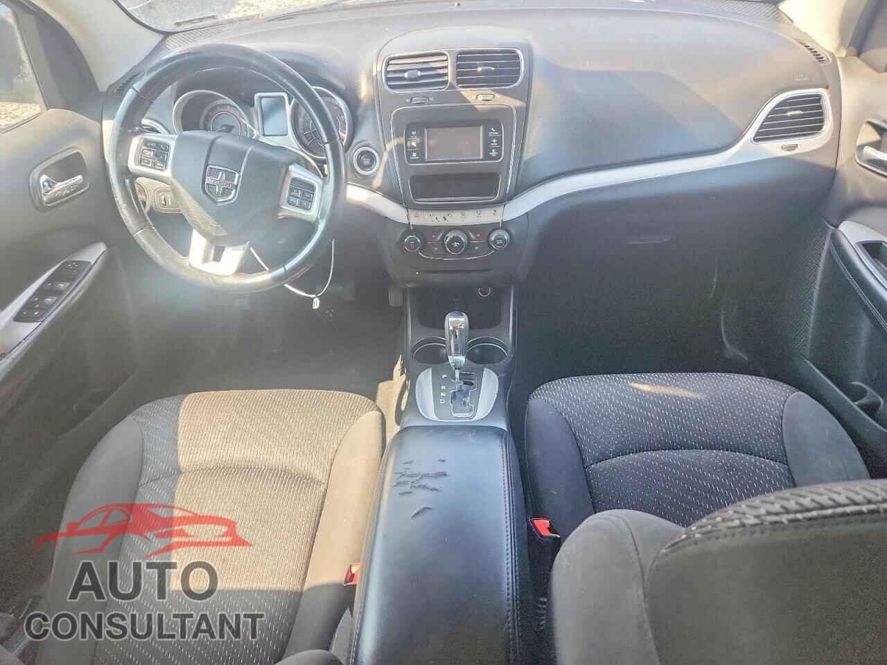 DODGE JOURNEY 2017 - 3C4PDCBB0HT648455