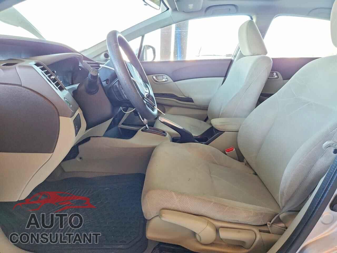 HONDA CIVIC 2012 - 19XFB2F88CE327660