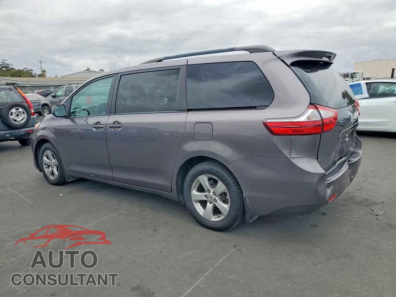 TOYOTA SIENNA 2017 - 5TDKZ3DC2HS776790