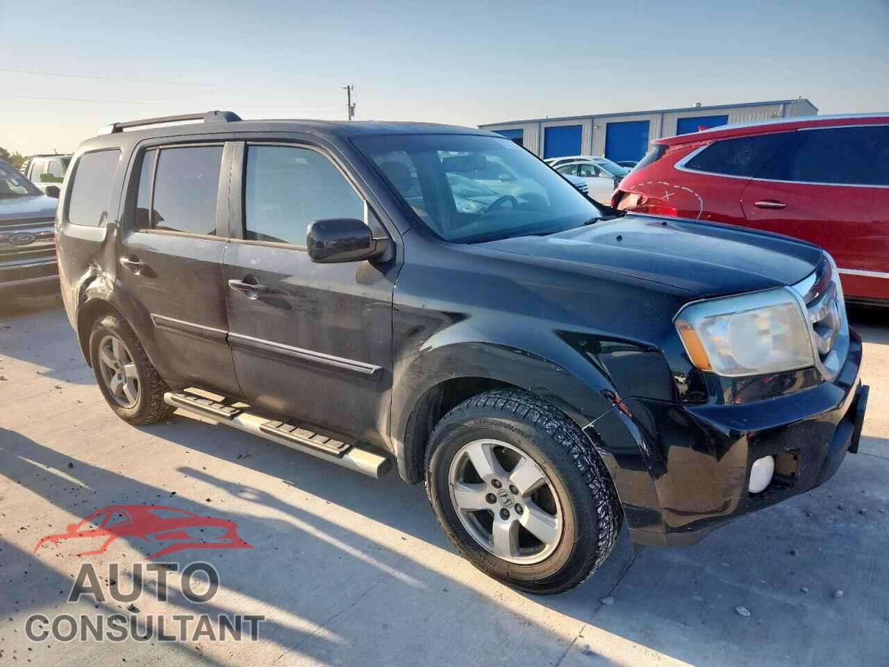 HONDA PILOT 2011 - 5FNYF3H61BB028325