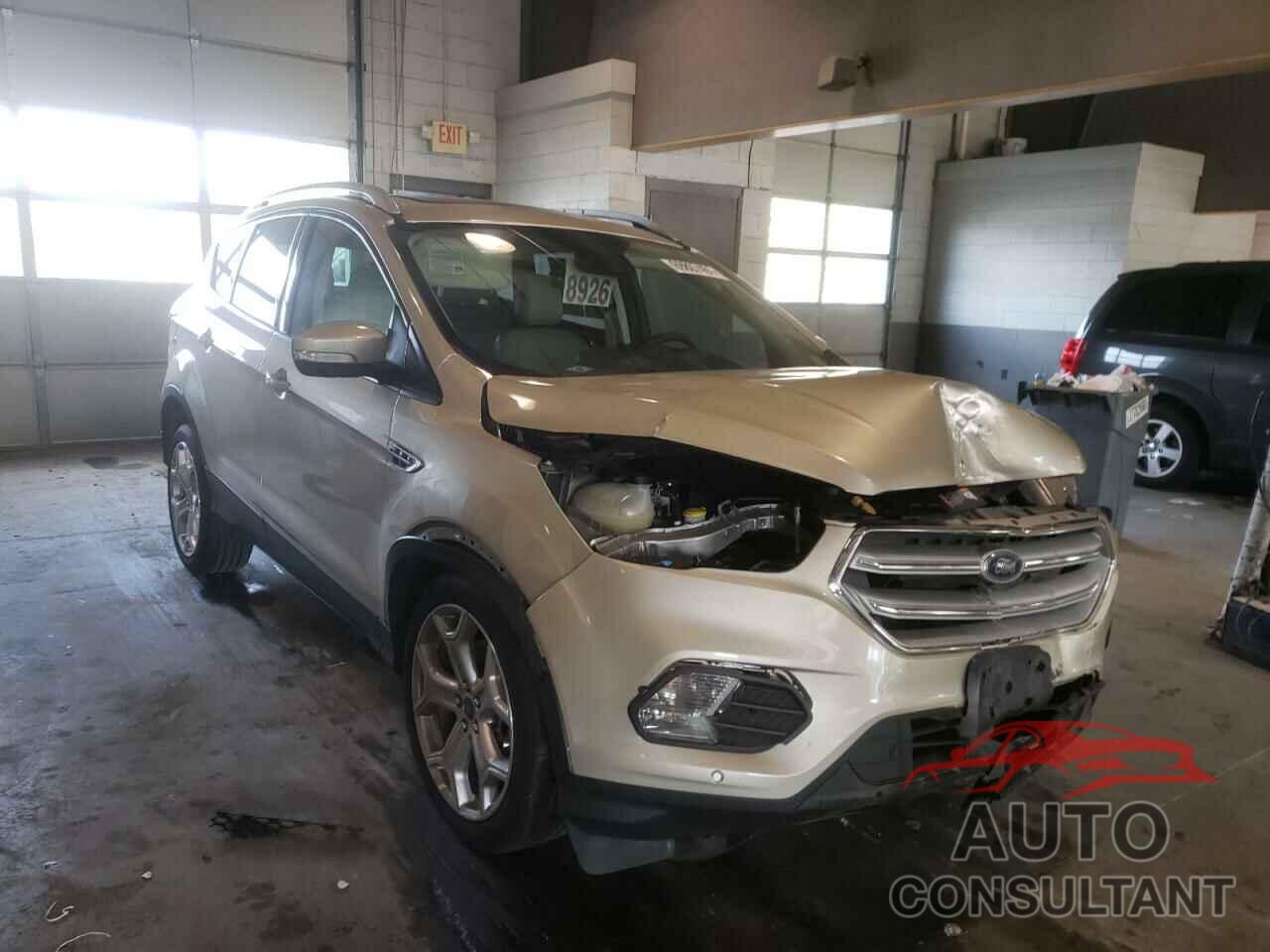 FORD ESCAPE 2018 - 1FMCU9J99JUD26579
