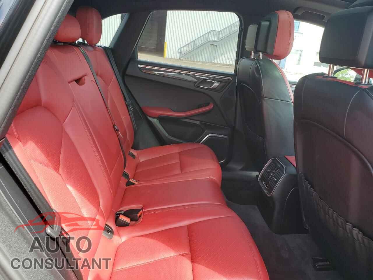 PORSCHE MACAN 2016 - WP1AB2A54GLB50690