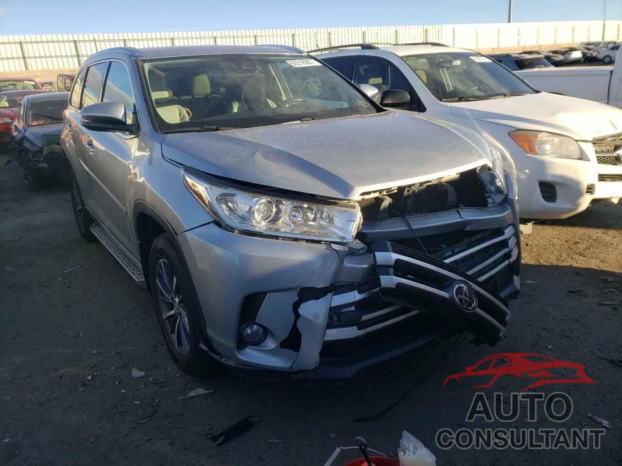 TOYOTA HIGHLANDER 2017 - 5TDJZRFH5HS462445