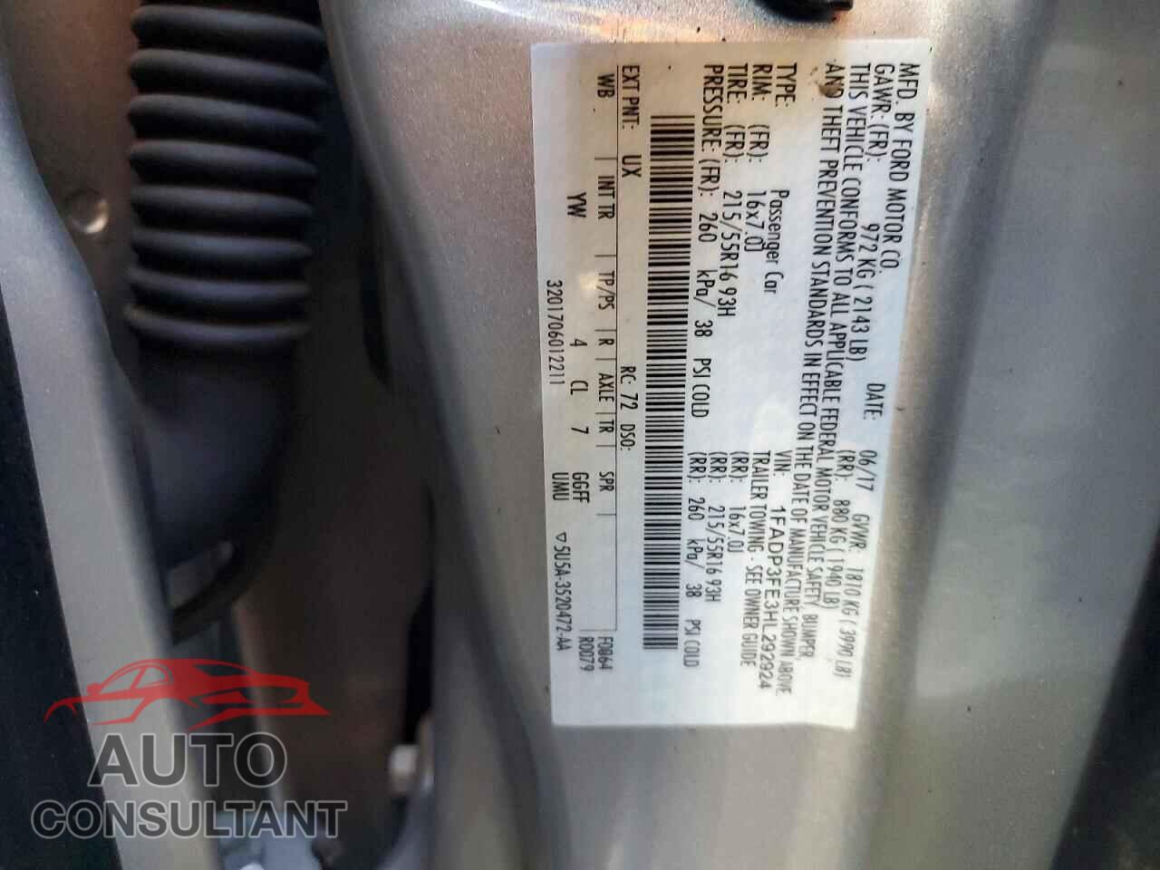 FORD FOCUS 2017 - 1FADP3FE3HL292924
