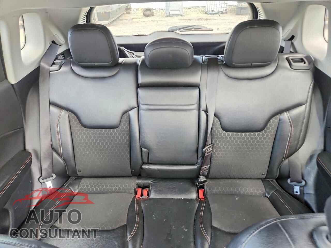 JEEP COMPASS 2018 - 3C4NJDBB9JT433863