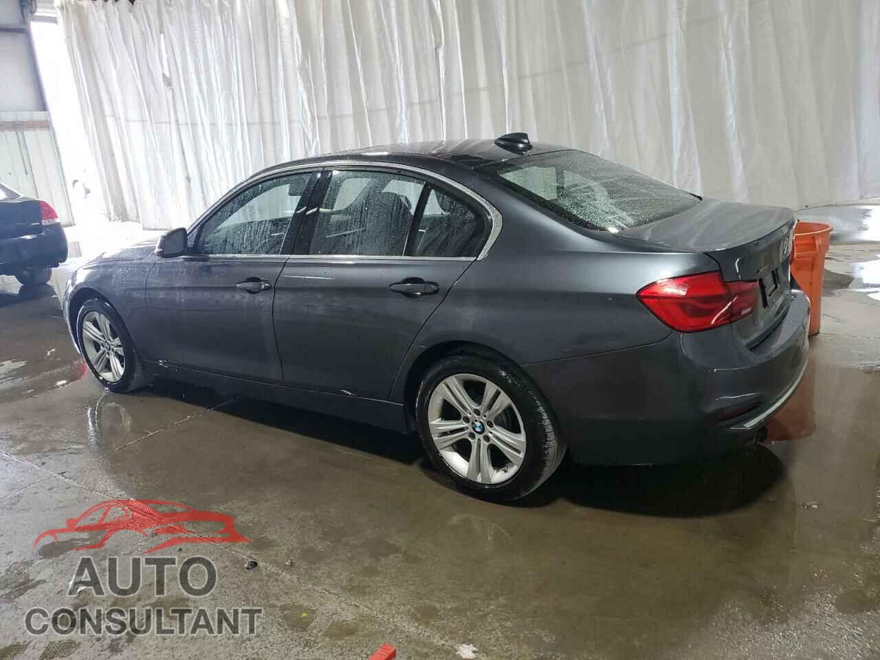 BMW 3 SERIES 2016 - WBA8E3C51GK501696