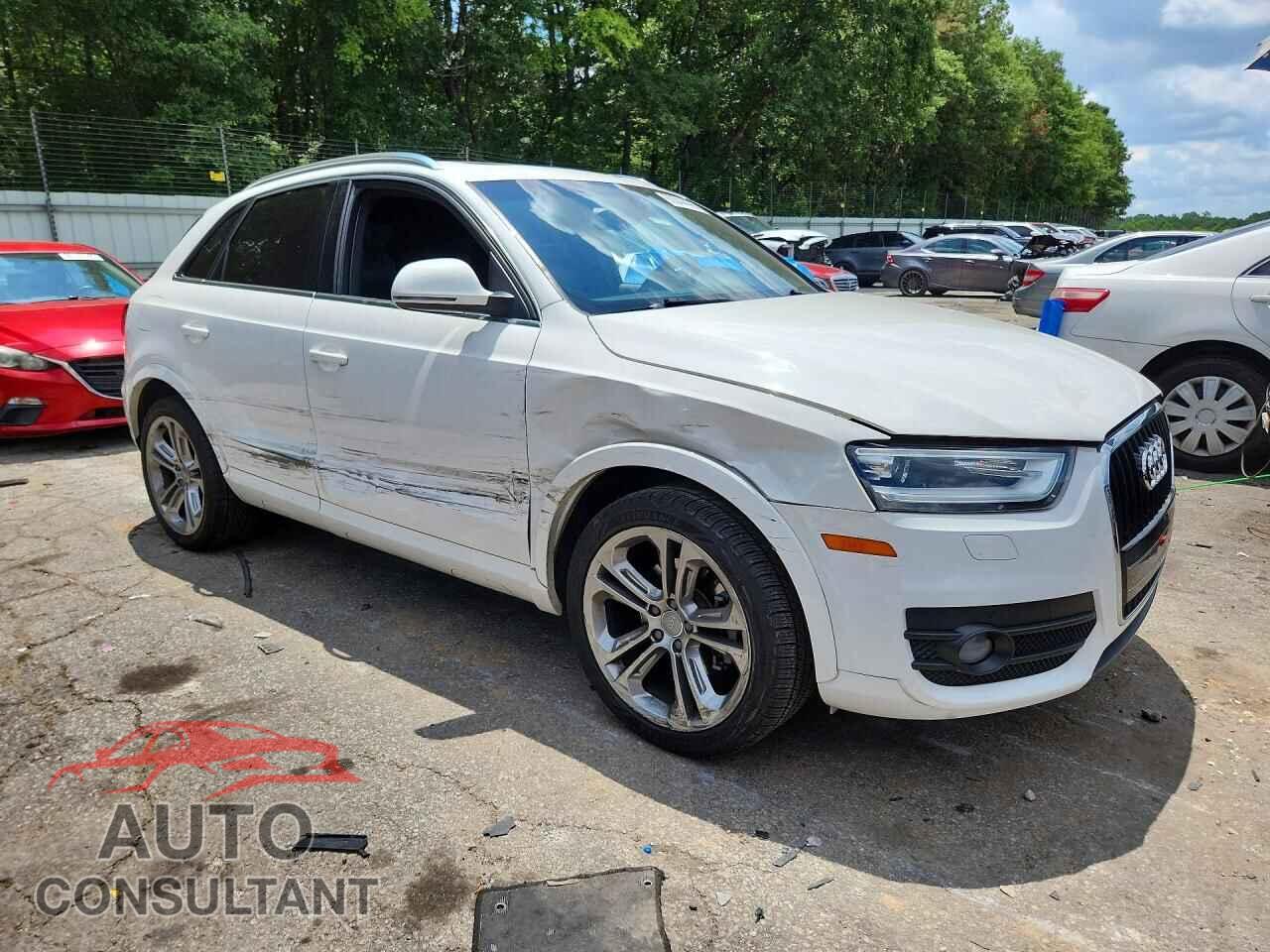 AUDI Q3 2015 - WA1FFCFS7FR009800