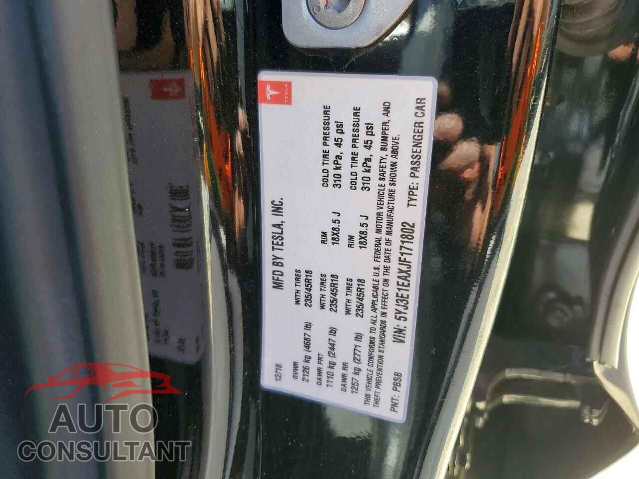 TESLA MODEL 3 2018 - 5YJ3E1EAXJF171802