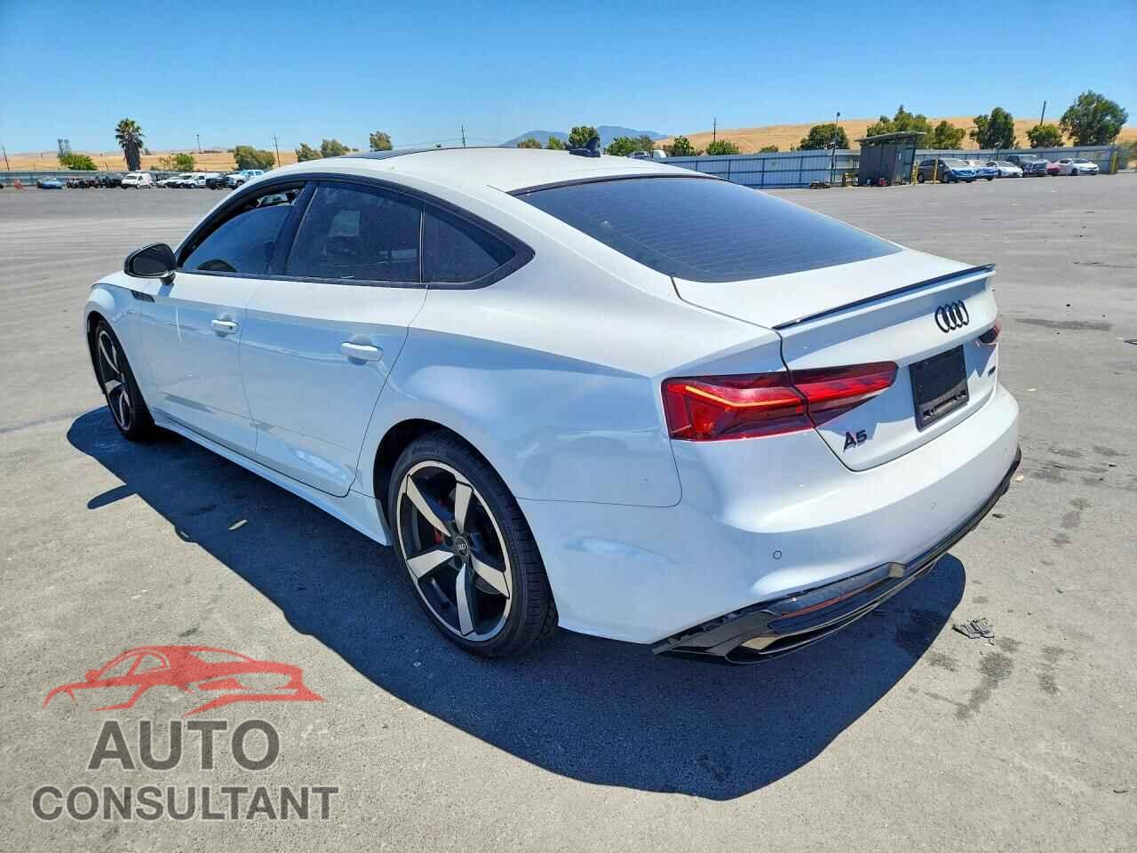 AUDI A5 2024 - WAUFACF58RA040262
