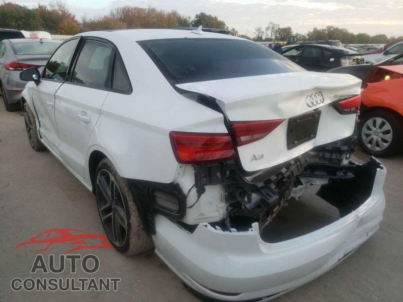 AUDI A3 2017 - WAUAUGFF9H1051772