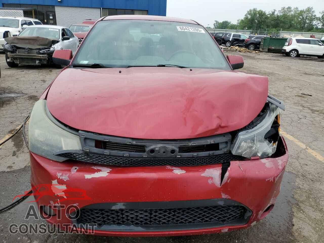 FORD FOCUS 2011 - 1FAHP3GN0BW121621