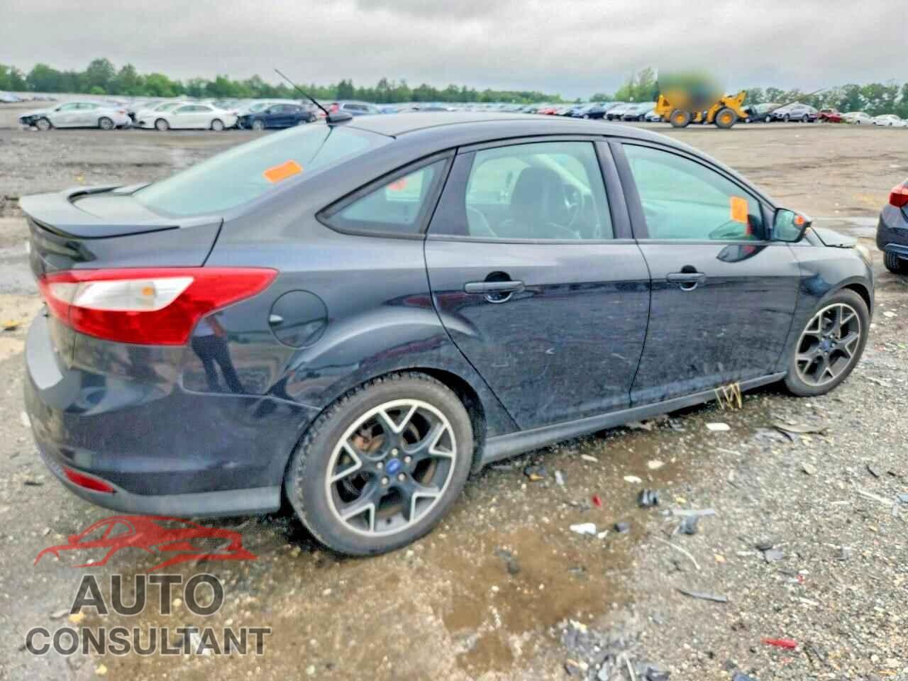 FORD FOCUS 2014 - 1FADP3F29EL262859