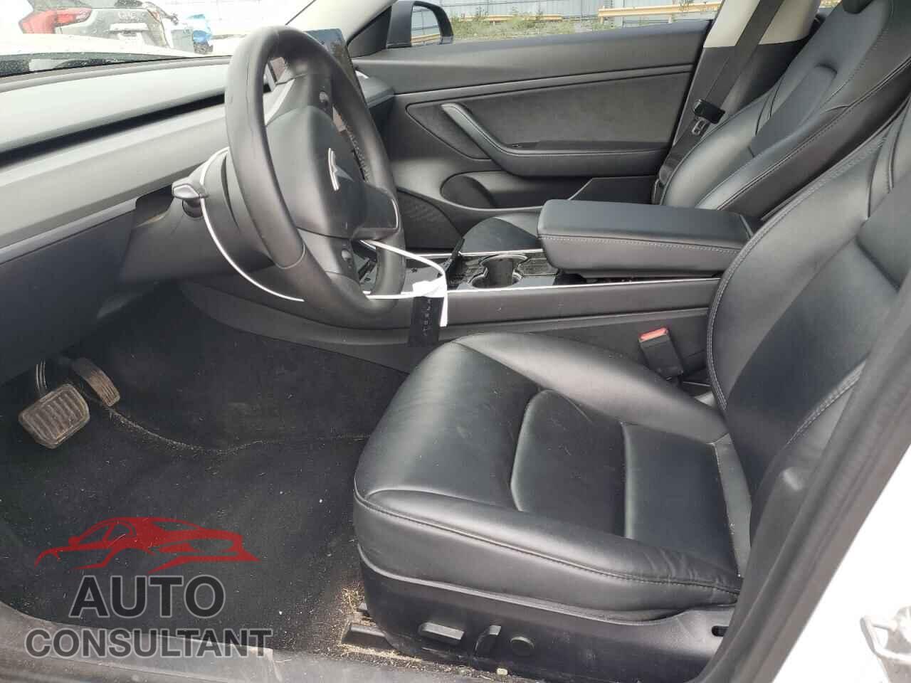 TESLA MODEL 3 2020 - 5YJ3E1EA5LF658974