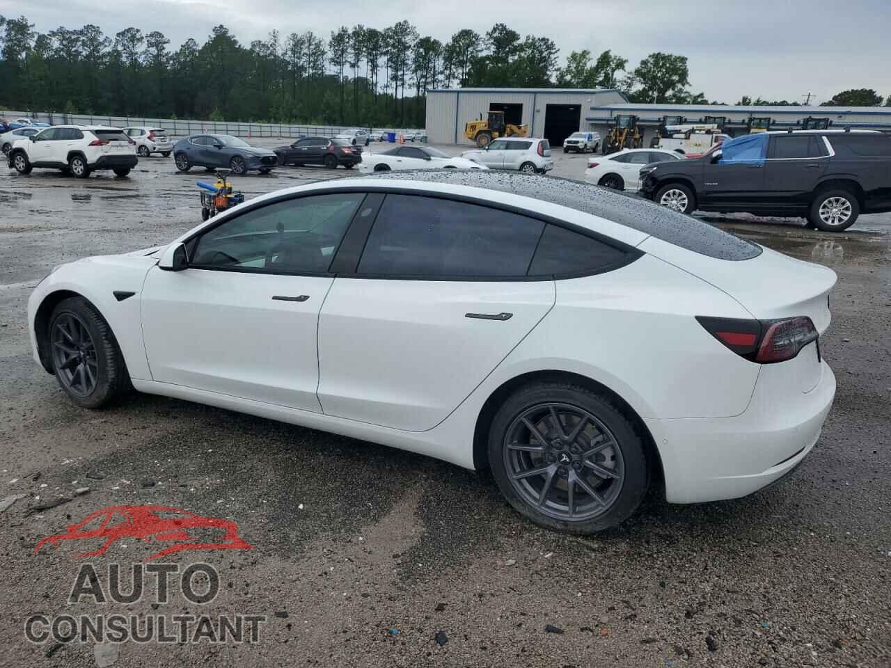TESLA MODEL 3 2021 - 5YJ3E1EA6MF018984