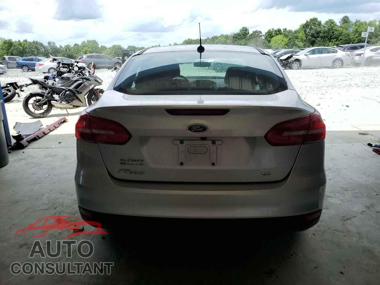 FORD FOCUS 2017 - 1FADP3F21HL258115
