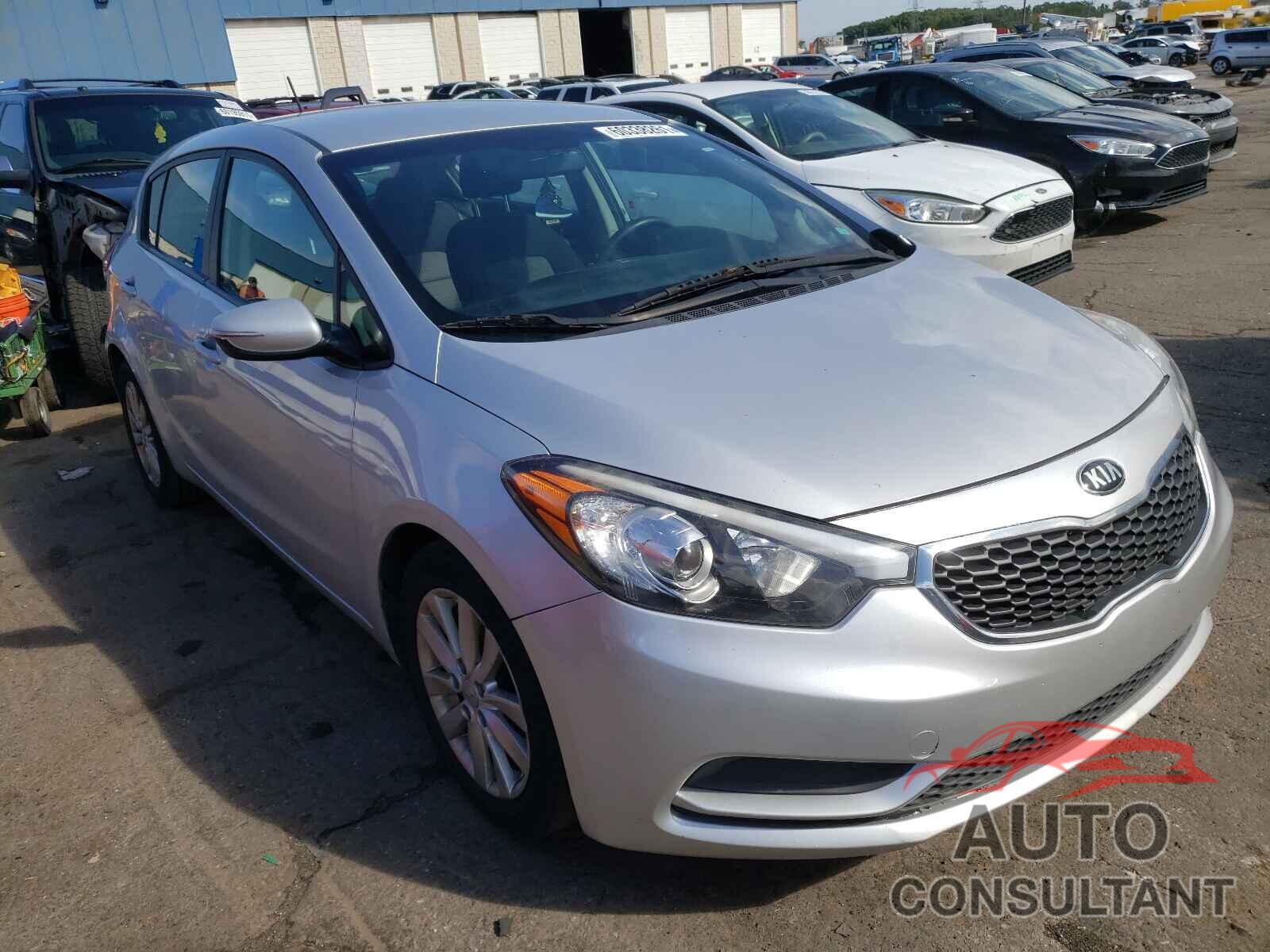 KIA FORTE 2016 - KNAFK5A89G5585175