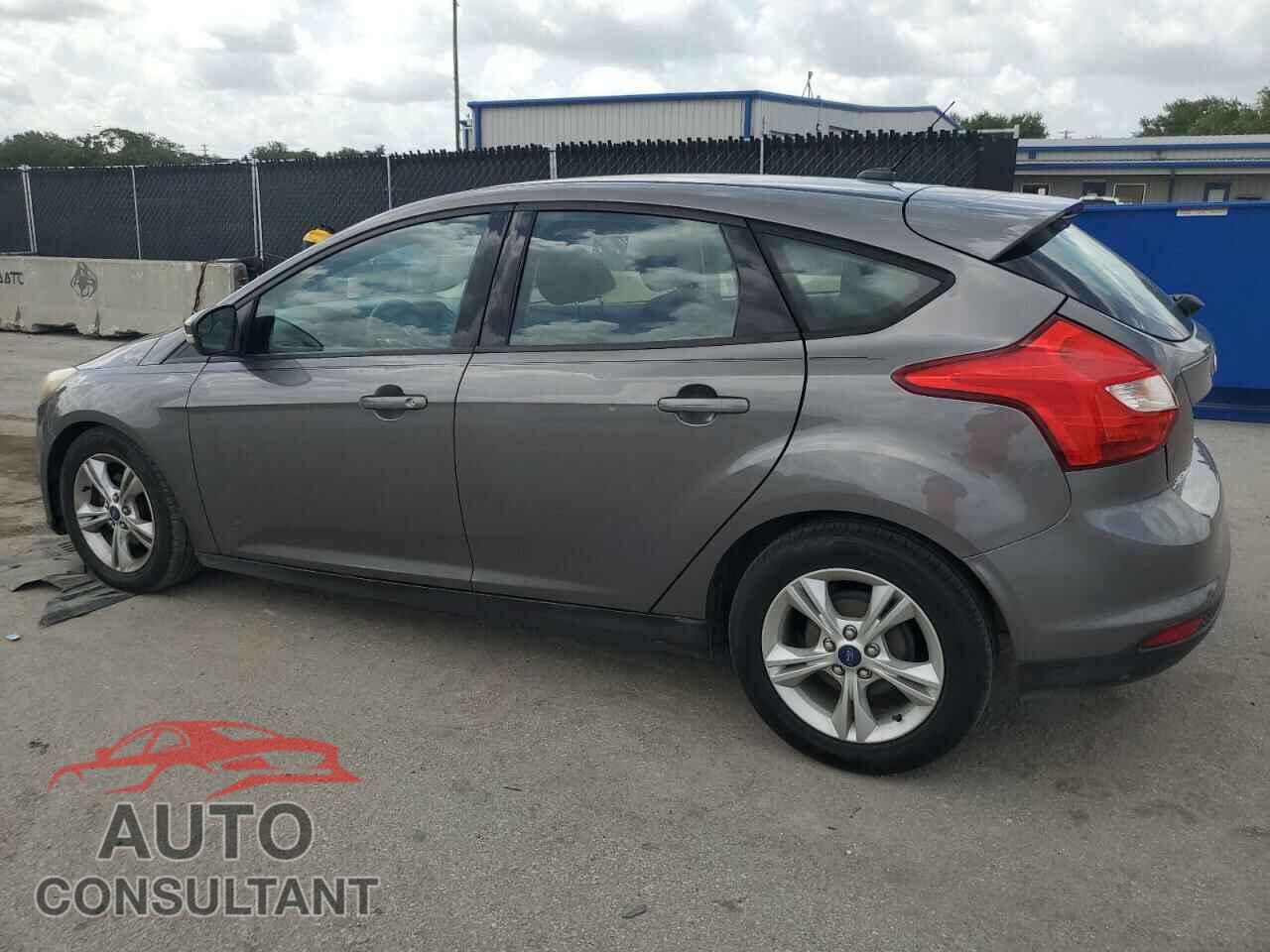 FORD FOCUS 2014 - 1FADP3K23EL332832