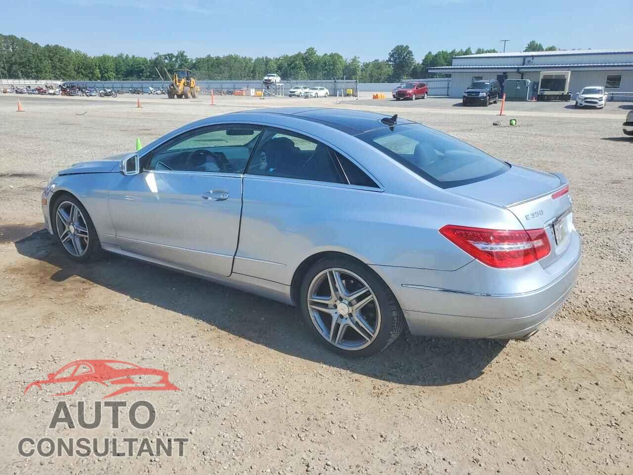 MERCEDES-BENZ E-CLASS 2013 - WDDKJ8JB3DF217880