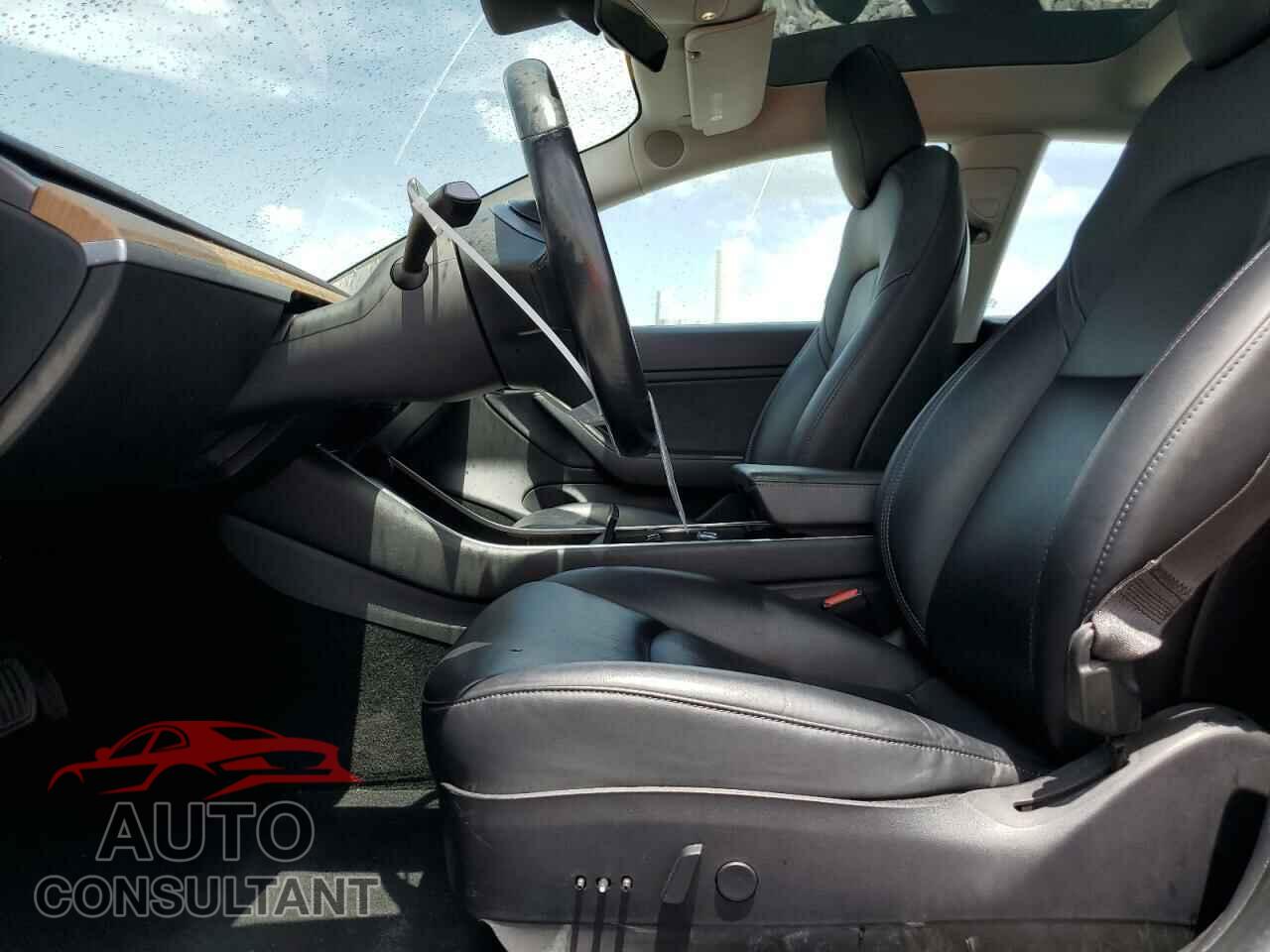 TESLA MODEL 3 2018 - 5YJ3E1EA2JF032375