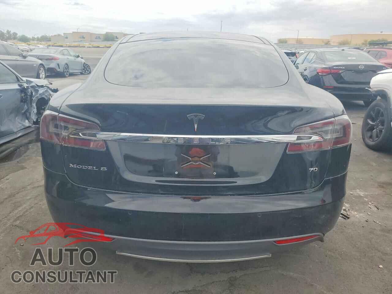 TESLA MODEL S 2015 - 5YJSA1E19FF116174