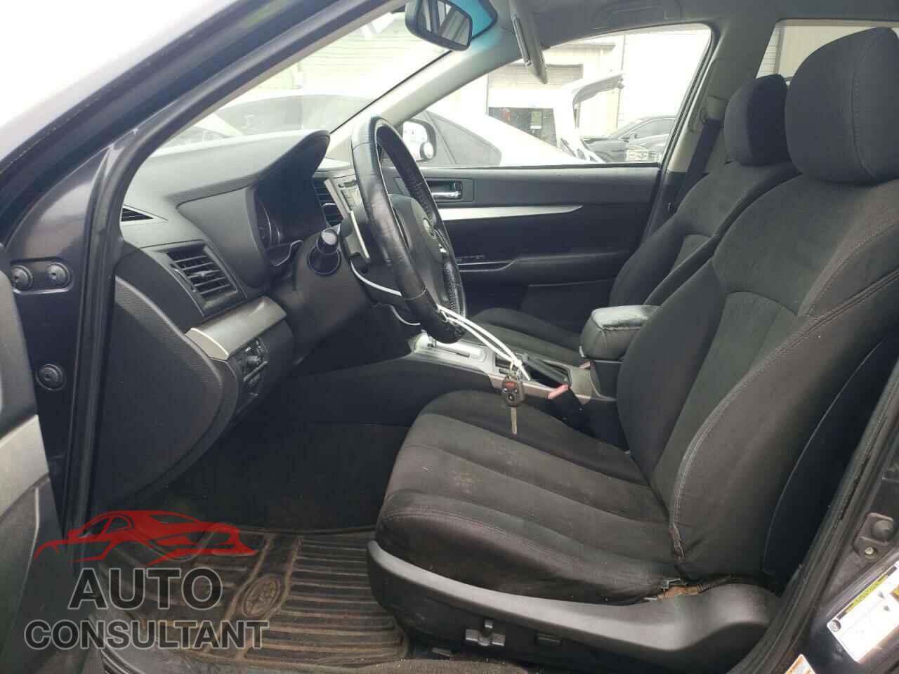 SUBARU OUTBACK 2013 - 4S4BRBCC6D3234529