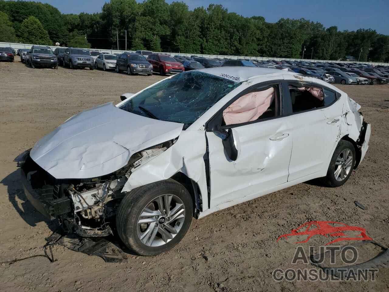 HYUNDAI ELANTRA 2020 - 5NPD84LF3LH546896