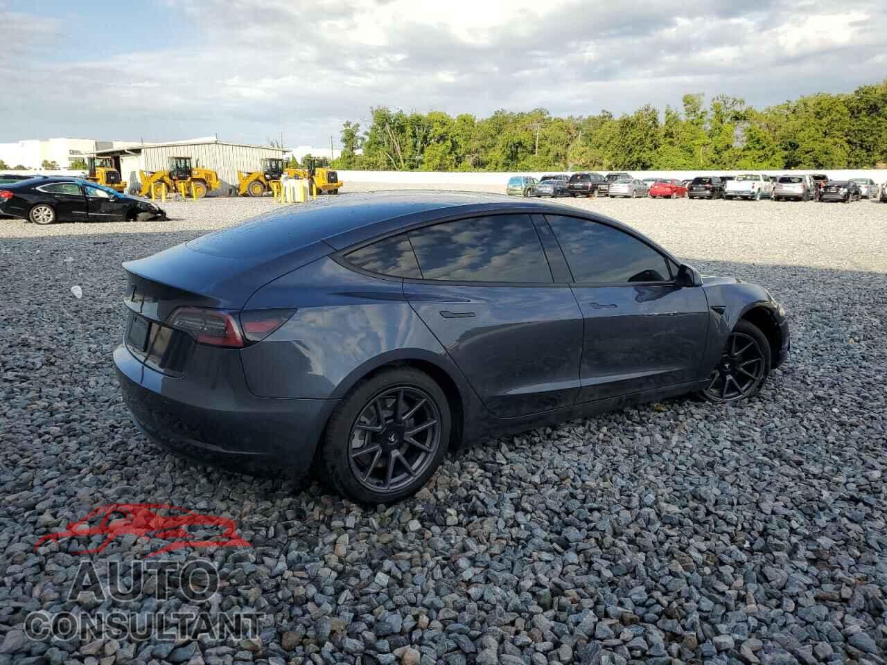 TESLA MODEL 3 2023 - 5YJ3E1EA8PF394011