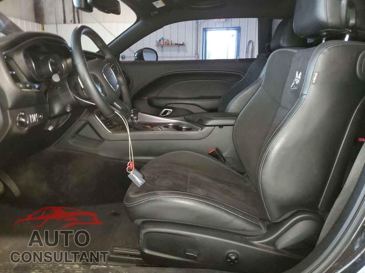DODGE CHALLENGER 2017 - 2C3CDZFJ3HH618009