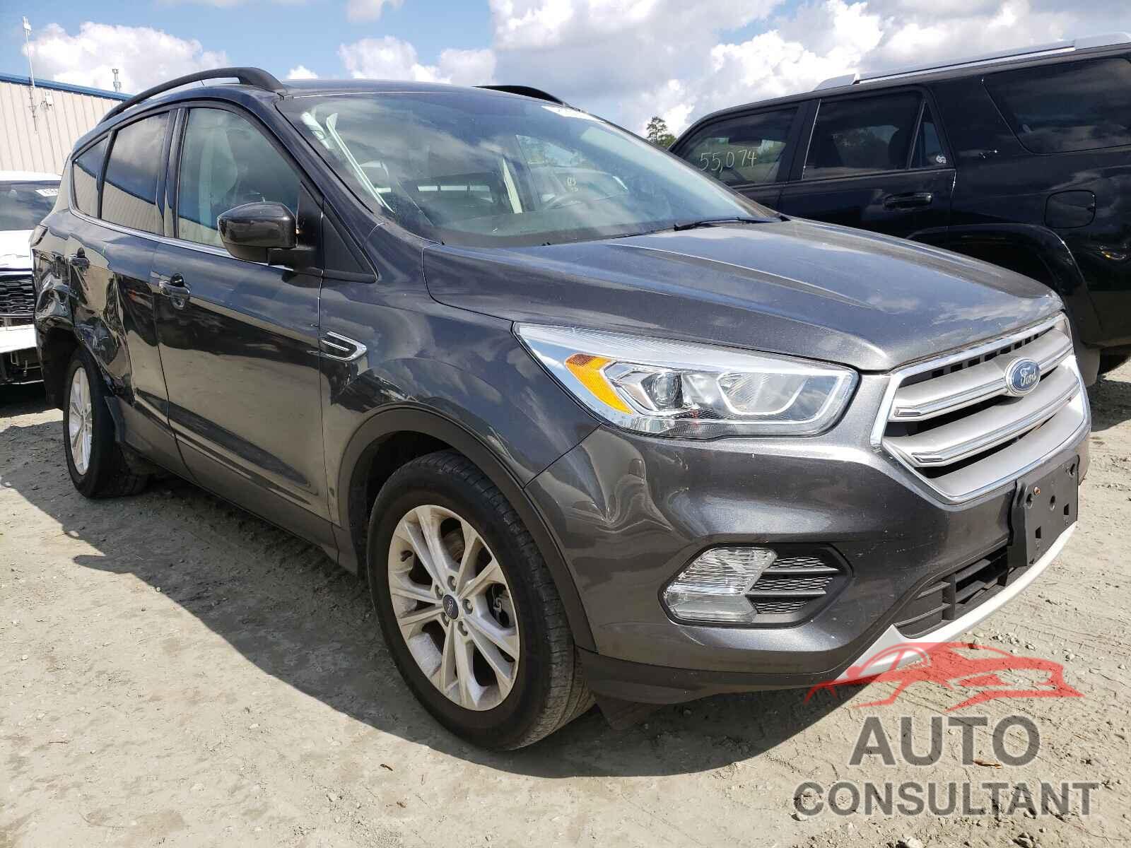 FORD ESCAPE 2017 - 1FMCU9GD6HUC54164