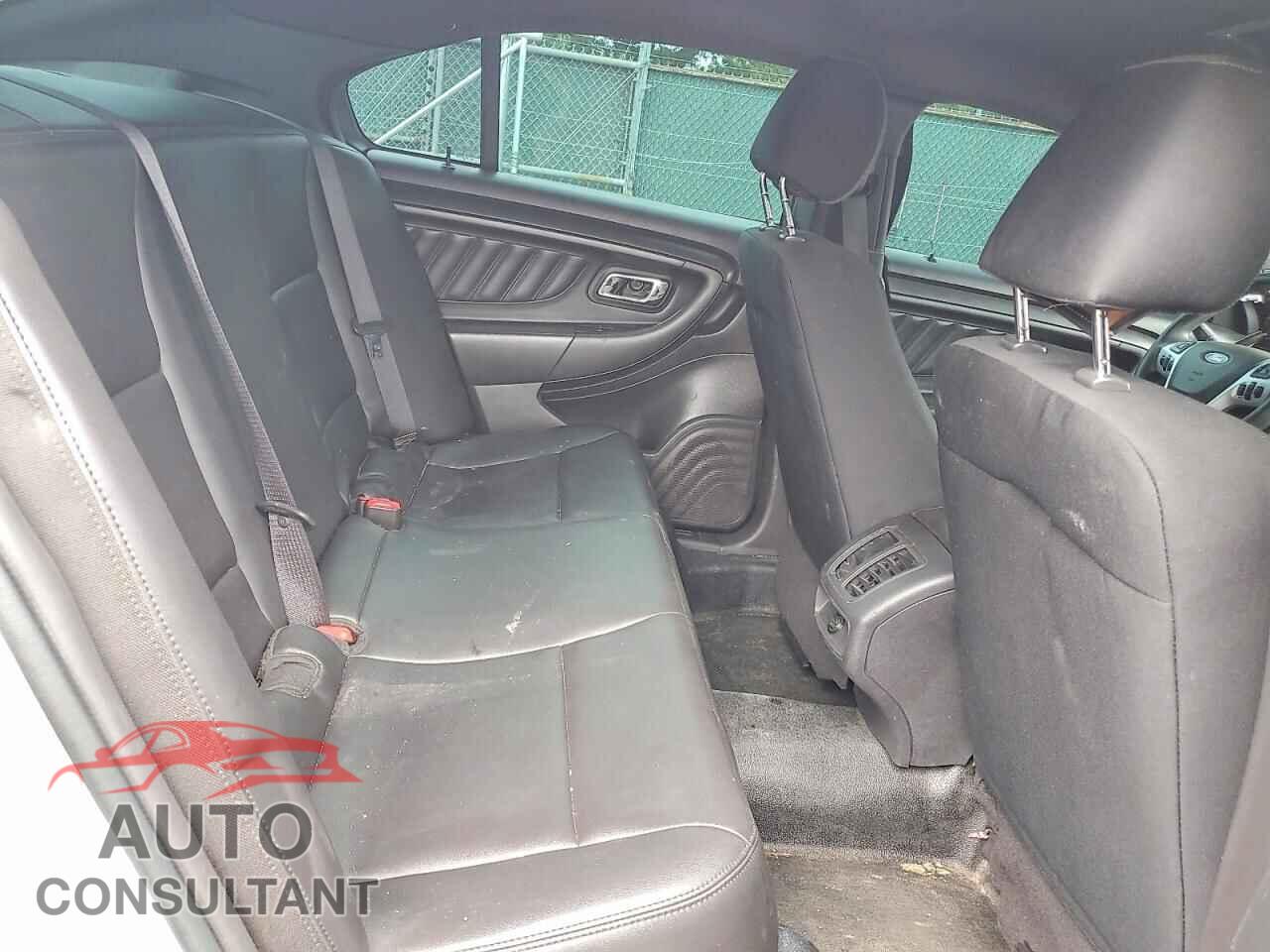 FORD TAURUS 2013 - 1FAHP2M80DG177662