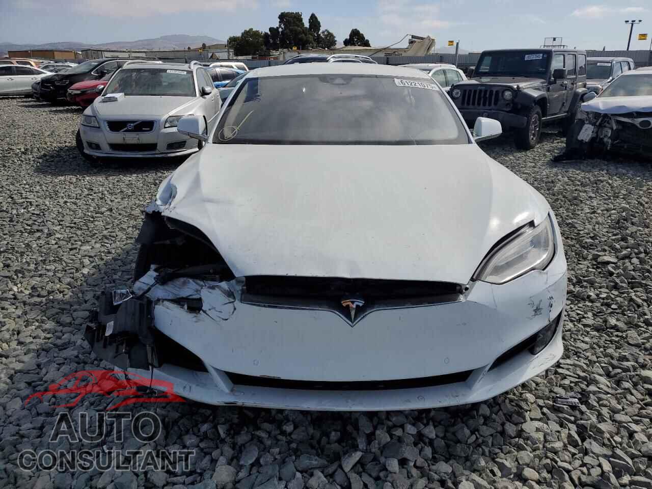 TESLA MODEL S 2016 - 5YJSA1E14GF150573