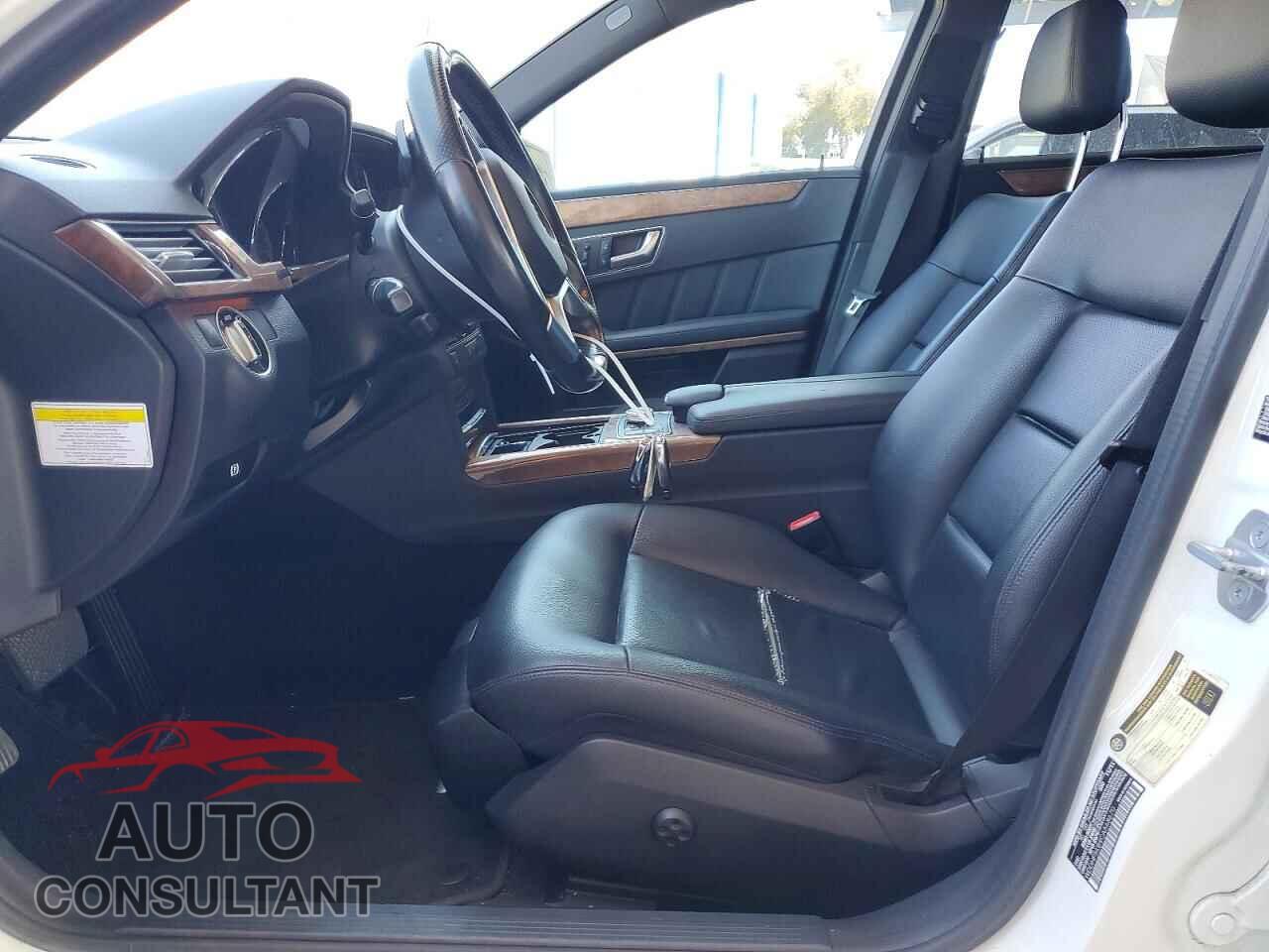 MERCEDES-BENZ E-CLASS 2012 - WDDHF5KB9CA568670