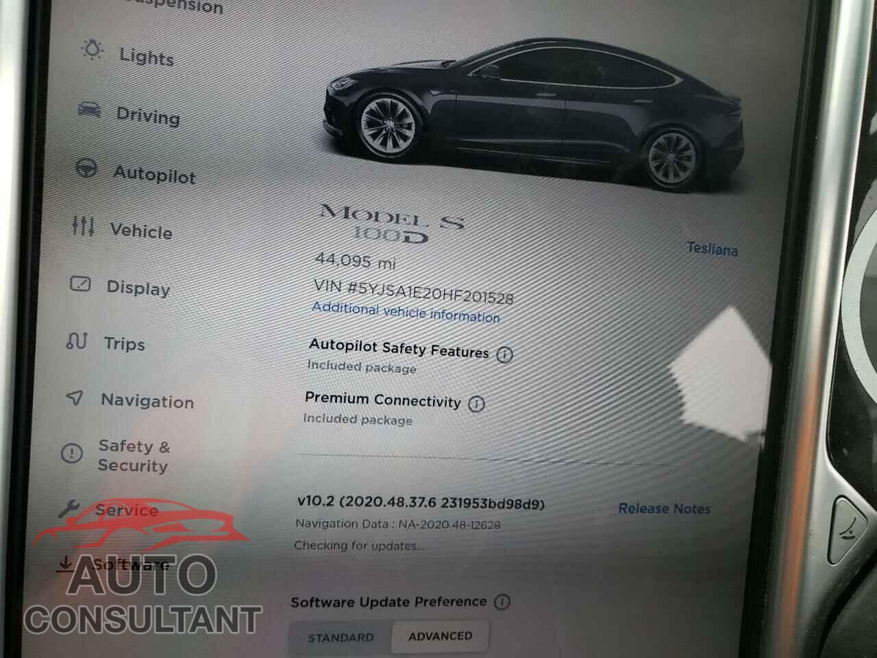 TESLA MODEL S 2017 - 5YJSA1E20HF201528