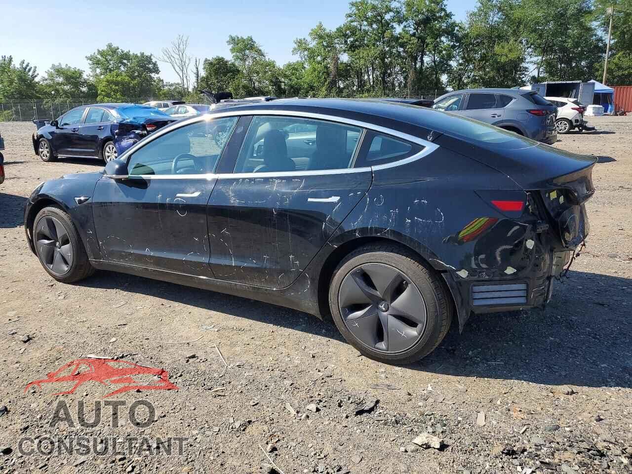 TESLA MODEL 3 2018 - 5YJ3E1EB0JF054075