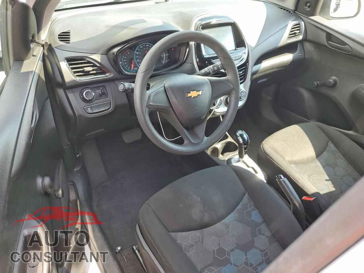 CHEVROLET SPARK 2017 - KL8CB6SA5HC820948