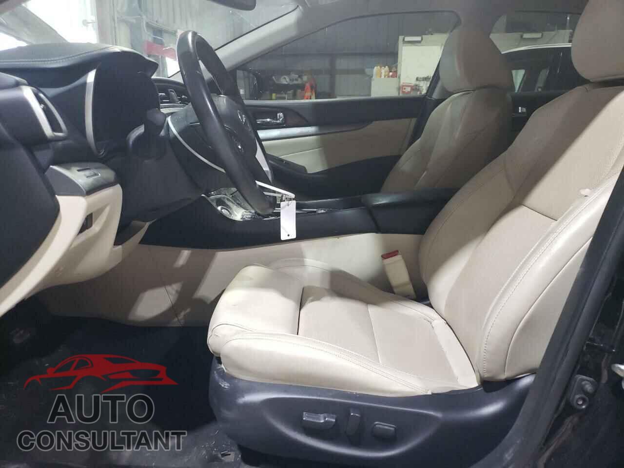 NISSAN MAXIMA 2017 - 1N4AA6AP4HC425625